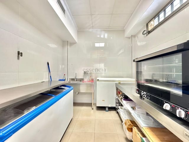 2 bedroom Apartment for sale in Piles - € 135,000 (Ref: 9100646)