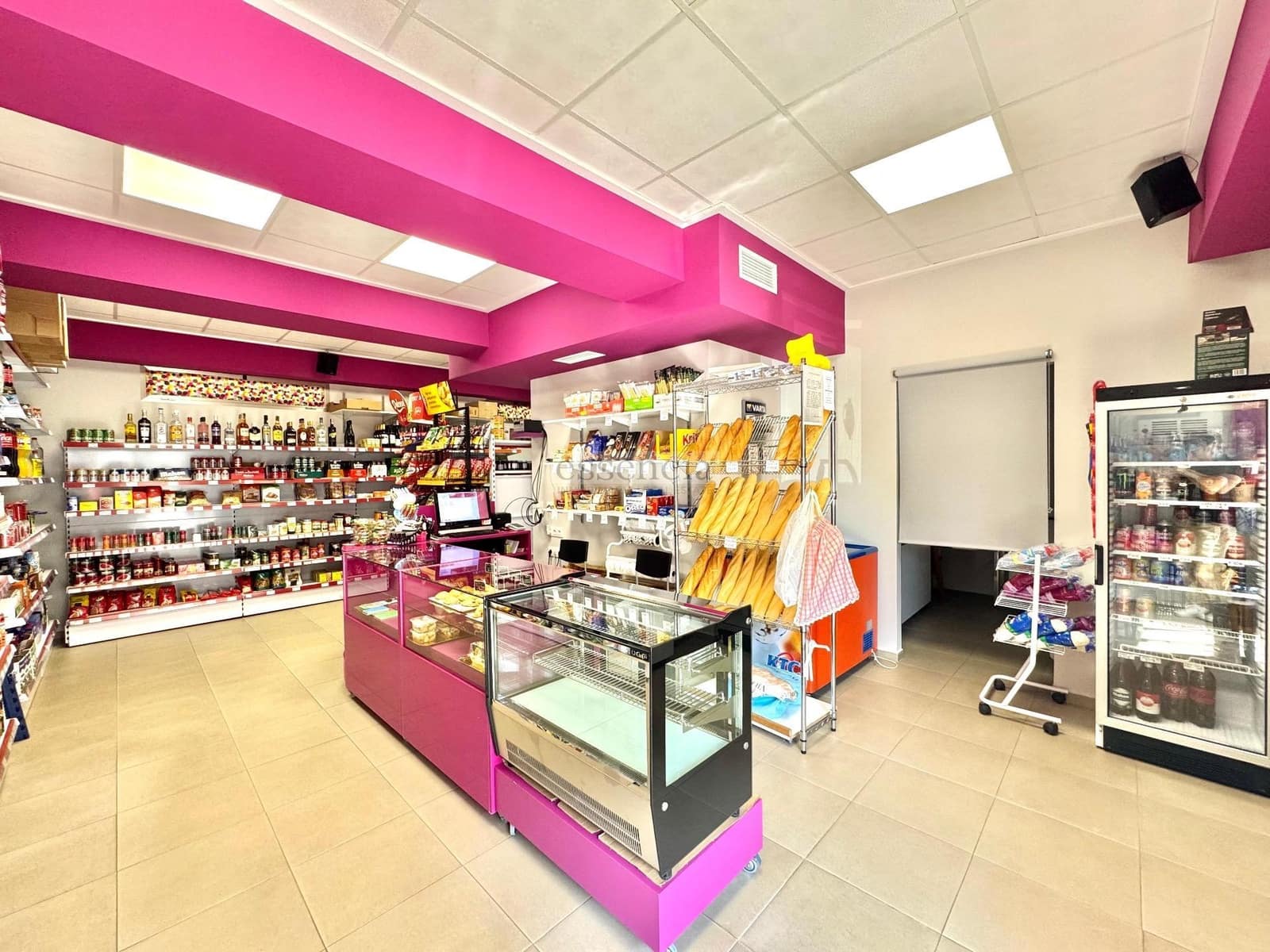 2 soveværelse Erhverv til salg i Piles - € 135.000 (Ref: 9102810)