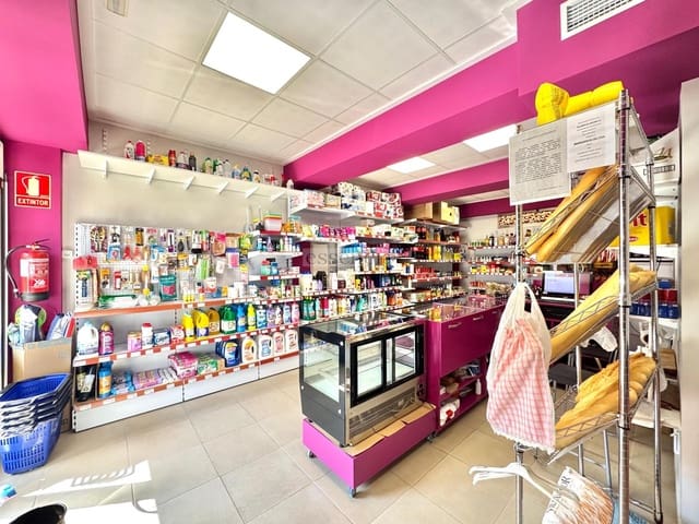 2 sovrum Kommersiell till salu i Piles - 135 000 € (Ref: 9102810)