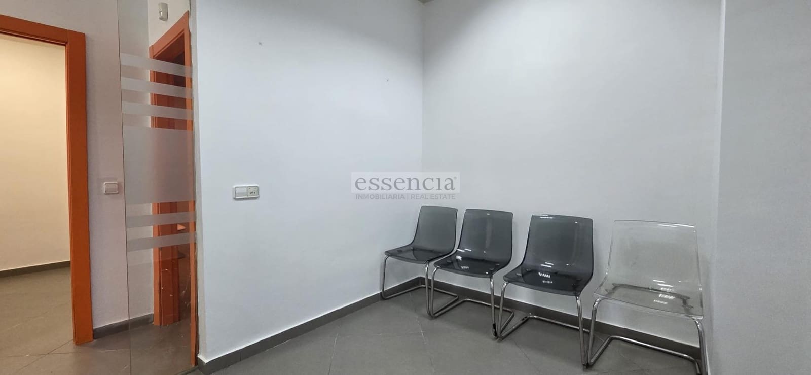 2 bedroom Commercial for sale in Gandia - € 82,292 (Ref: 9104495)