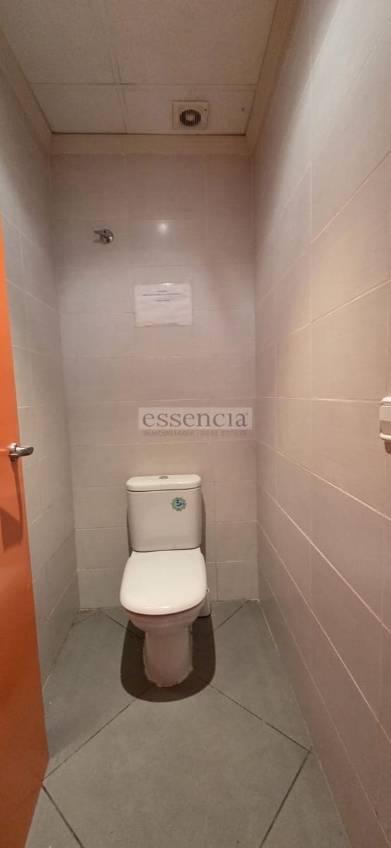 2 bedroom Commercial for sale in Gandia - € 82,292 (Ref: 9104495)