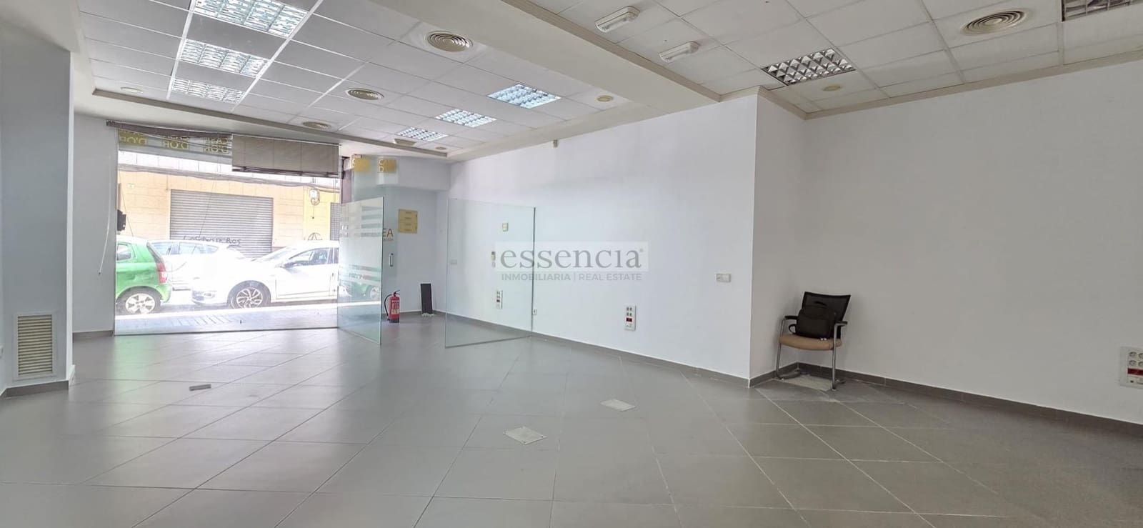 2 bedroom Commercial for sale in Gandia - € 82,292 (Ref: 9104495)