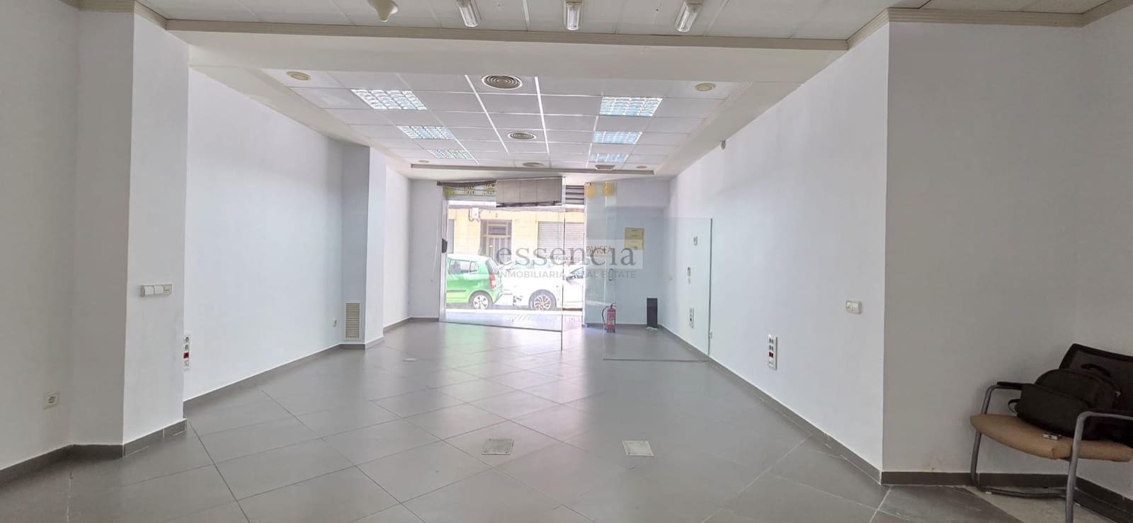2 bedroom Commercial for sale in Gandia - € 82,292 (Ref: 9104495)