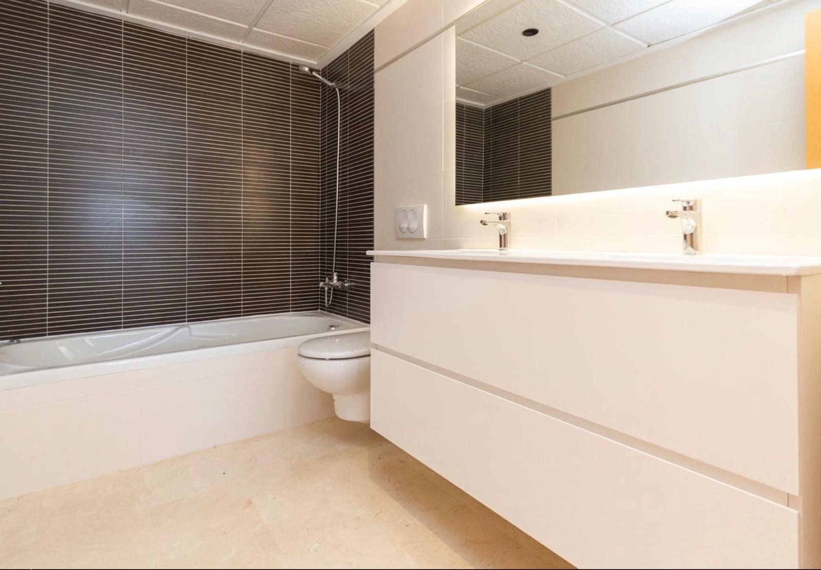 2 sovrum Lägenhet till salu i Pego med pool - 299 000 € (Ref: 9114036)