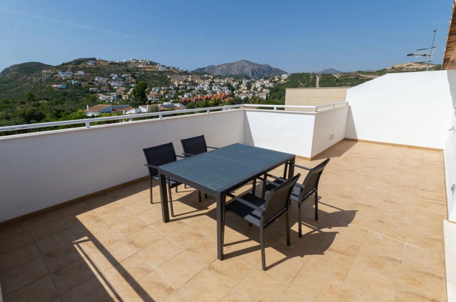 2 sovrum Lägenhet till salu i Pego med pool - 265 000 € (Ref: 9114038)