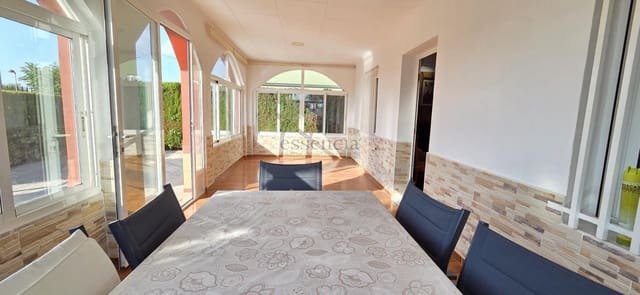 5 sovrum Villa till salu i Oliva med pool garage - 329 900 € (Ref: 9126702)