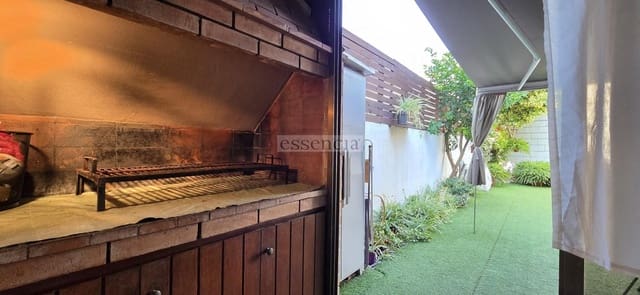 Adosado de 6 habitaciones en Beniarjó en venta - 249.900 € (Ref: 9153843)