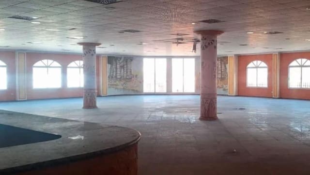 Virksomhed til salg i Castelló de Rugat - € 412.000 (Ref: 9191008)