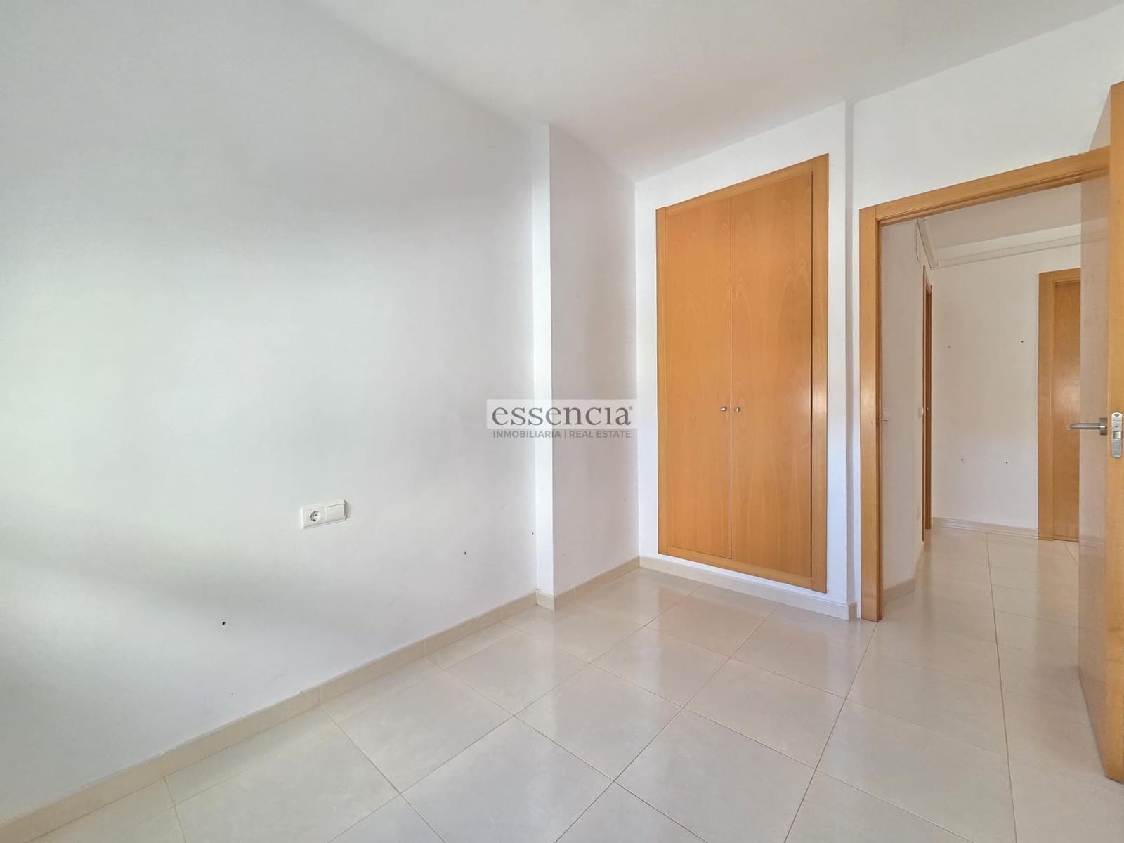 4 soverom Rekkehus til salgs i Villalonga med garasje - € 199 900 (Ref: 9202362)