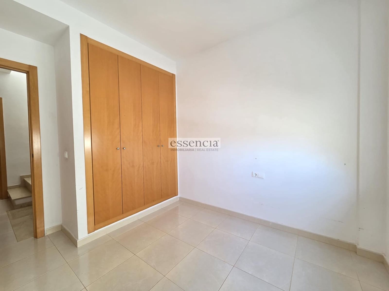 4 soverom Rekkehus til salgs i Villalonga med garasje - € 199 900 (Ref: 9202362)