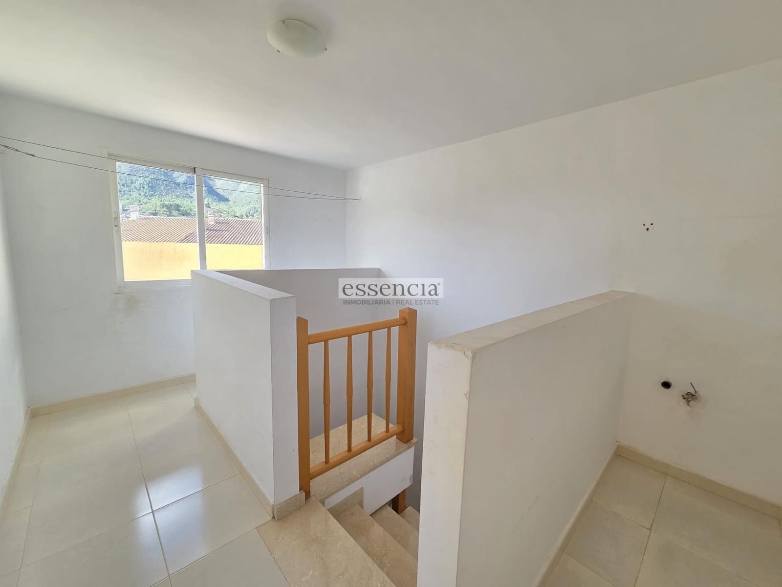 4 soverom Rekkehus til salgs i Villalonga med garasje - € 199 900 (Ref: 9202362)