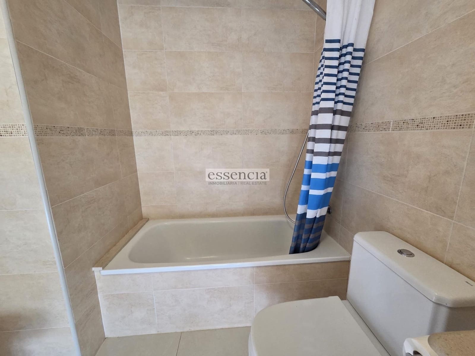 4 soverom Rekkehus til salgs i Villalonga med garasje - € 199 900 (Ref: 9202362)