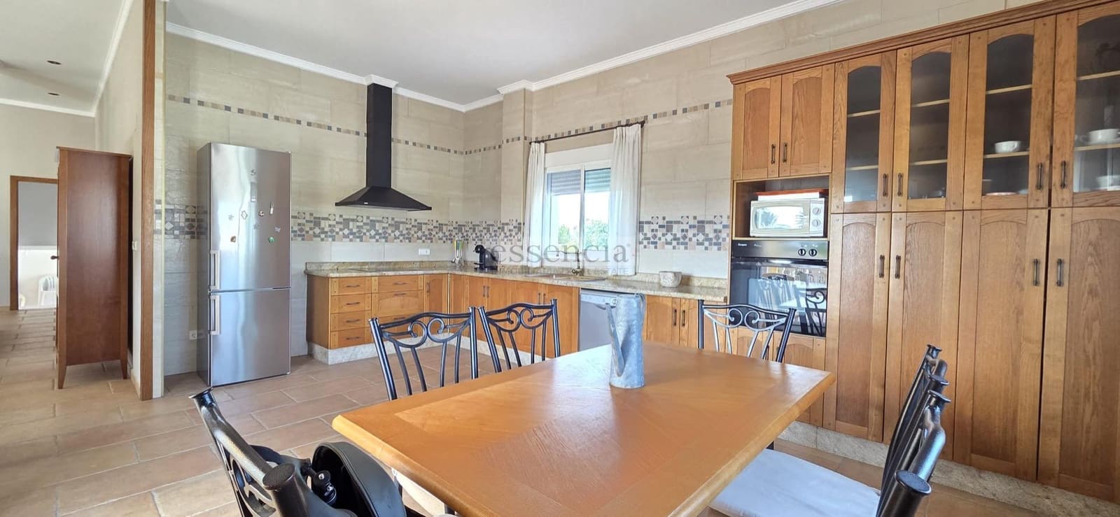 3 soveværelse Villa til salg i Oliva med swimmingpool garage - € 499.900 (Ref: 9202363)