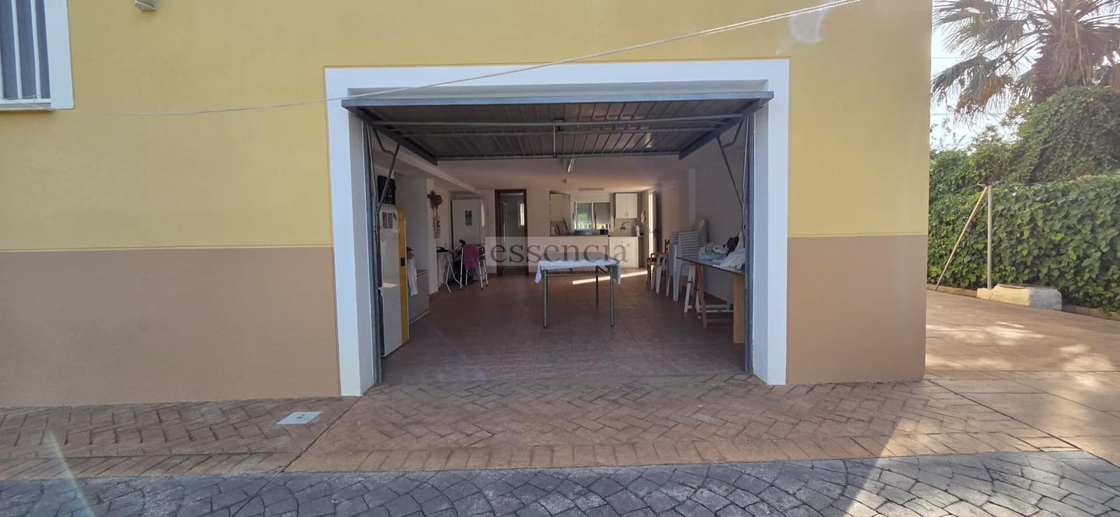 3 soveværelse Villa til salg i Oliva med swimmingpool garage - € 499.900 (Ref: 9202363)