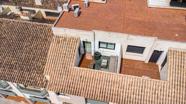 3 chambre Penthouse à vendre à Miramar avec garage - 175 000 € (Ref: 9204425)