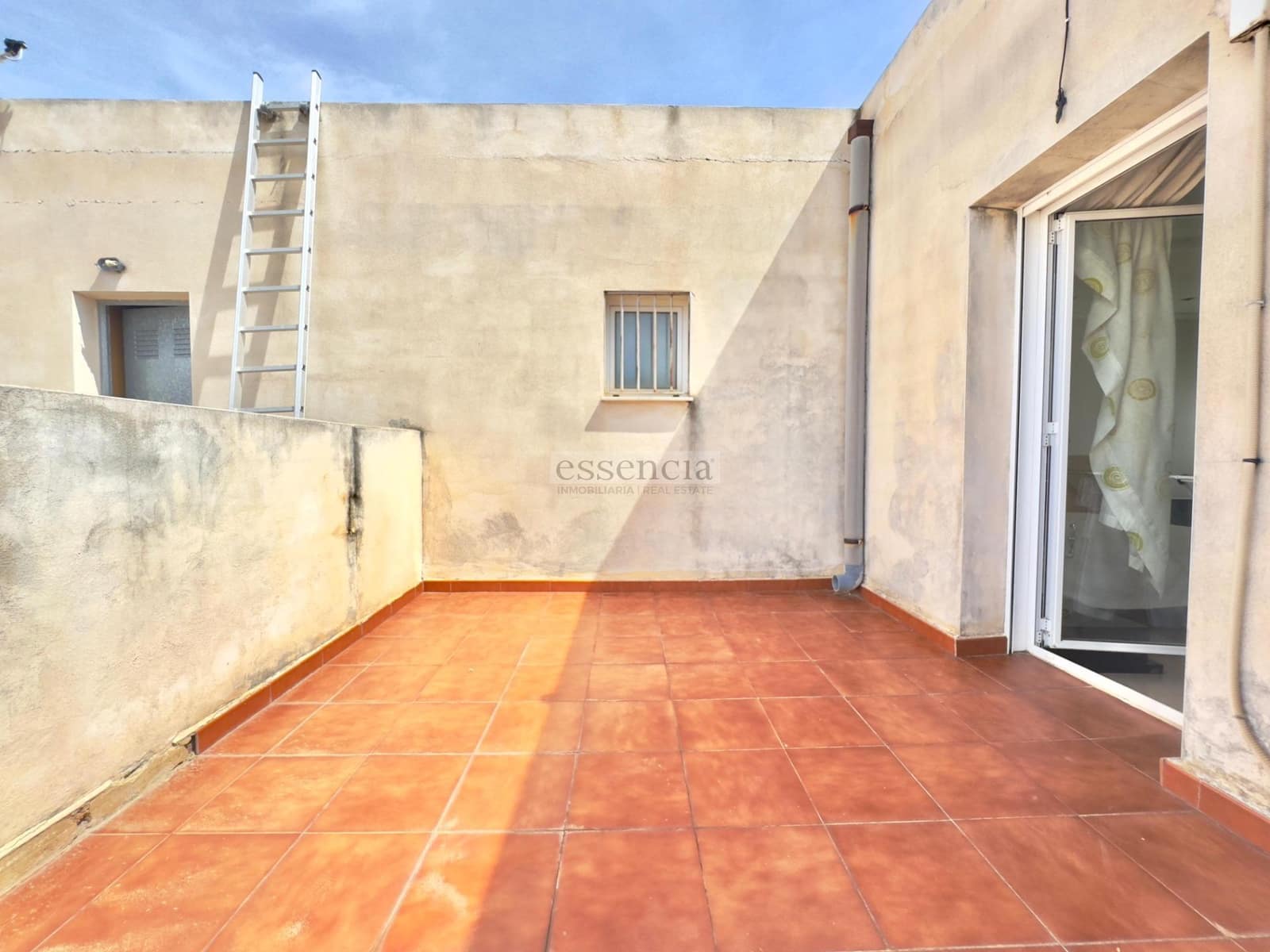 3 sypialnia Penthouse na sprzedaż w Miramar z garażem - 175 000 € (Ref: 9204425)