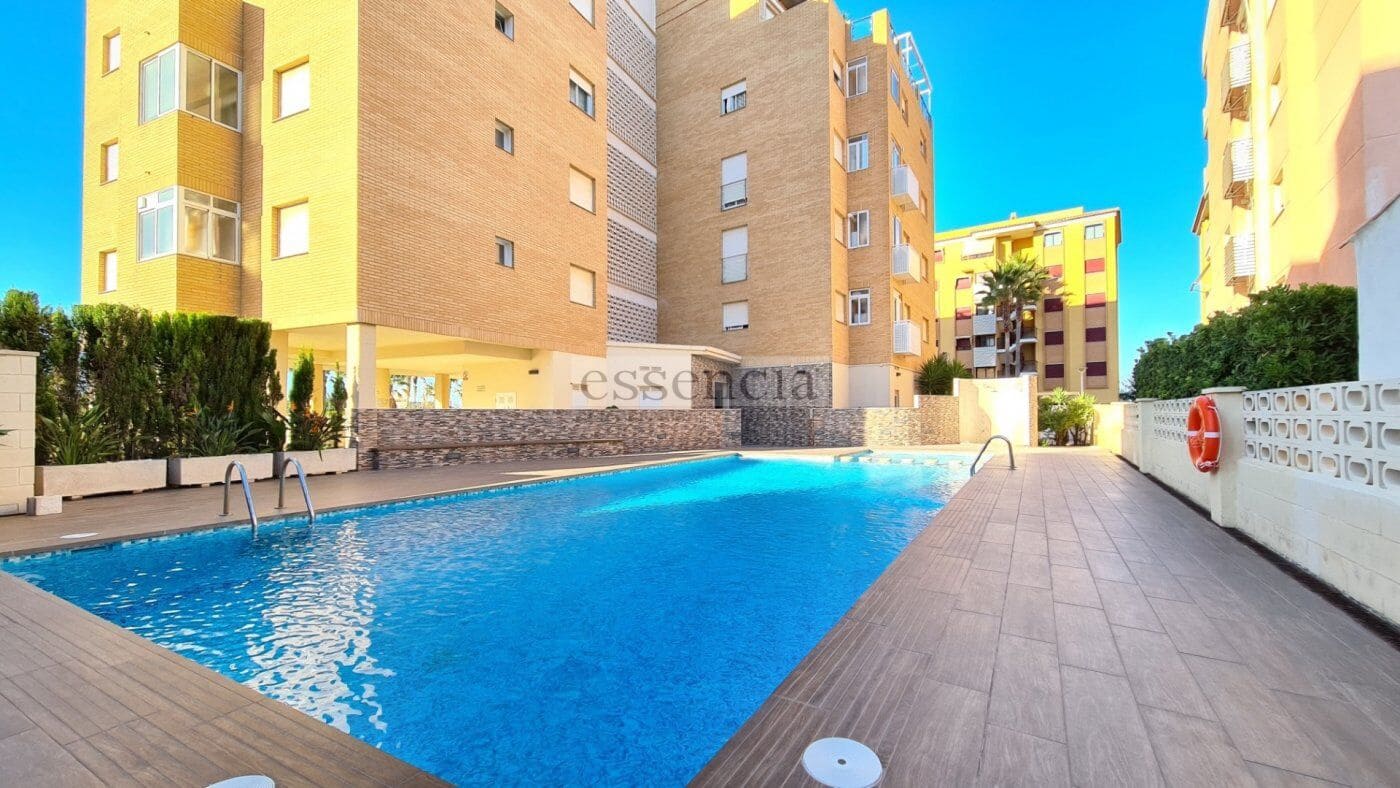 2 quarto Apartamento para venda em Guardamar de la Safor com piscina - 239 900 € (Ref: 9208248)
