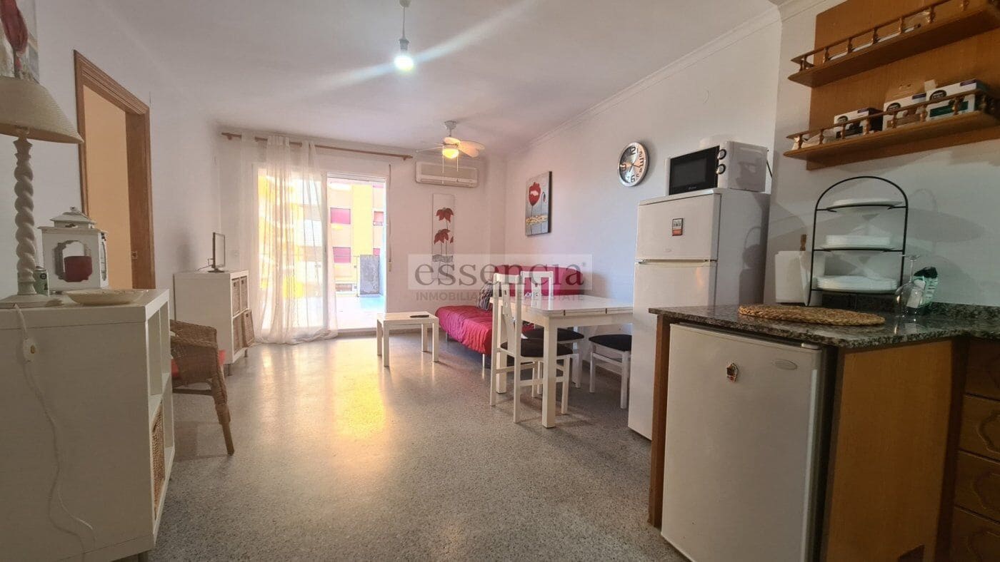 2 quarto Apartamento para venda em Guardamar de la Safor com piscina - 239 900 € (Ref: 9208248)