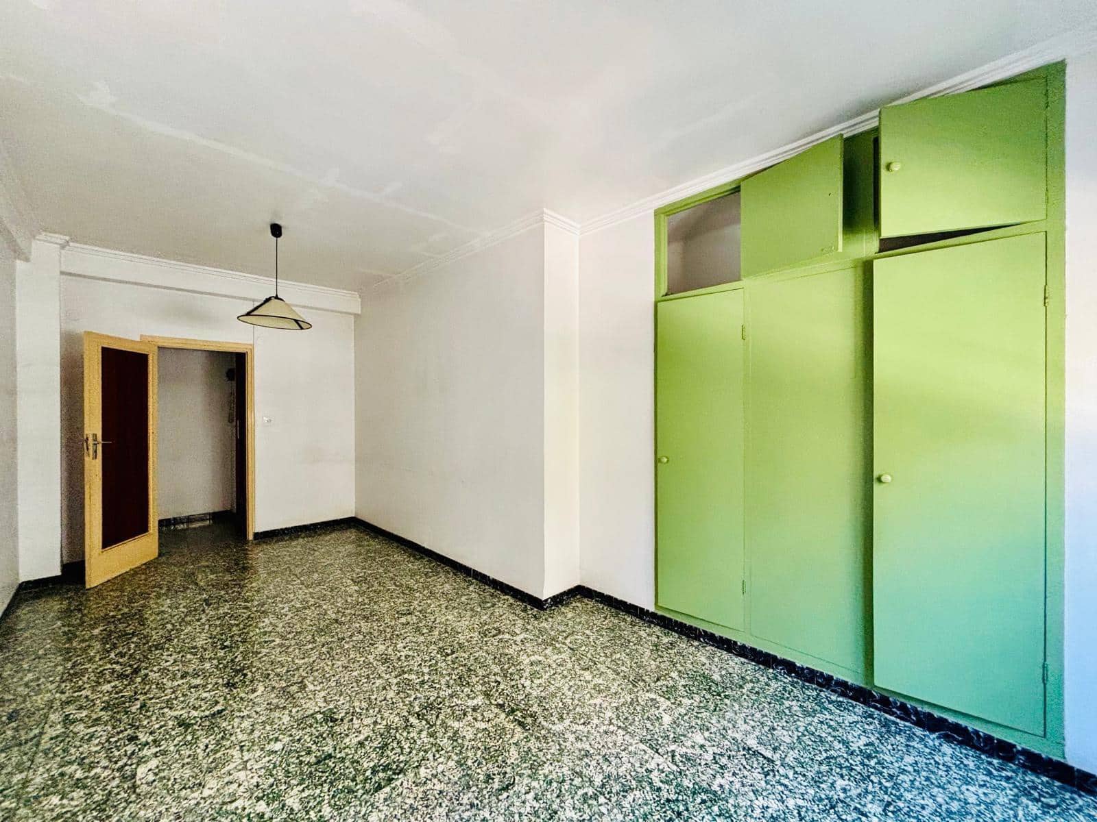 4 soveværelse Erhverv til salg i Gandia med garage - € 400.000 (Ref: 9208249)