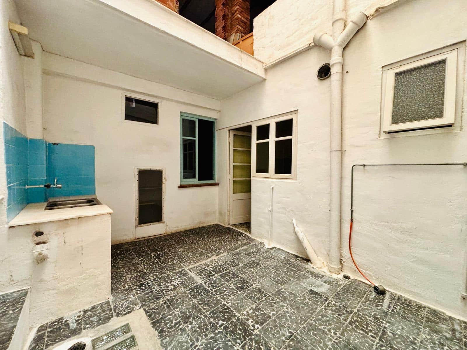 4 soveværelse Erhverv til salg i Gandia med garage - € 400.000 (Ref: 9208249)