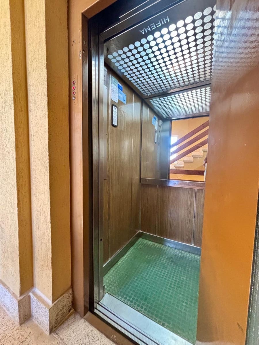 3 soveværelse Lejlighed til salg i Gandia med swimmingpool garage - € 450.000 (Ref: 9236834)