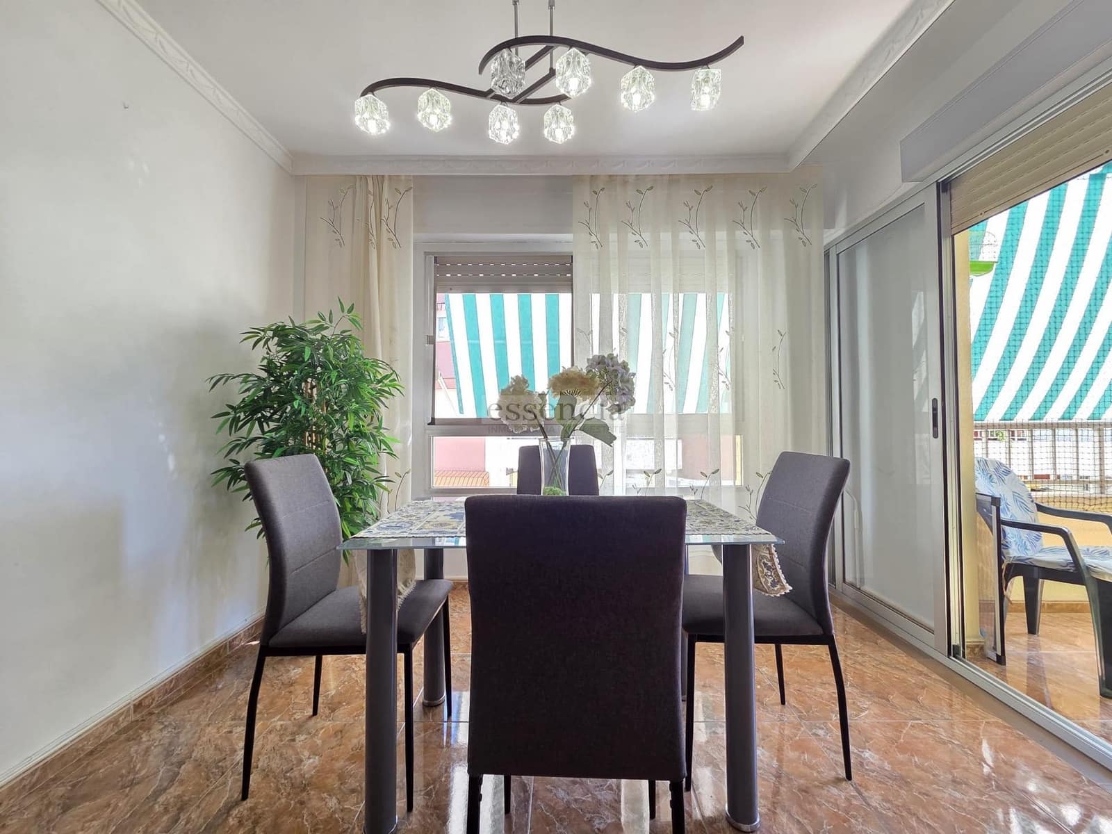 3 soveværelse Lejlighed til salg i Gandia - € 165.900 (Ref: 9255215)