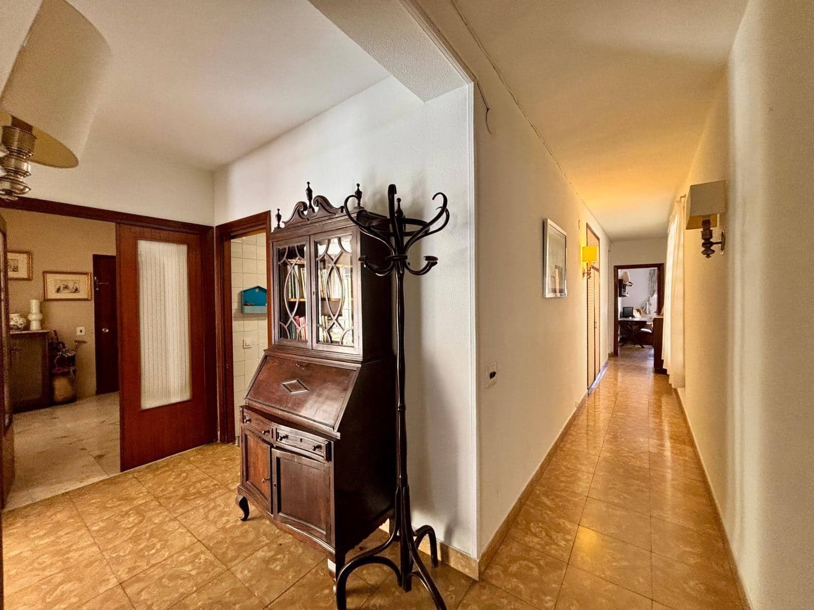 5 soveværelse Lejlighed til salg i Gandia med garage - € 209.900 (Ref: 9264419)