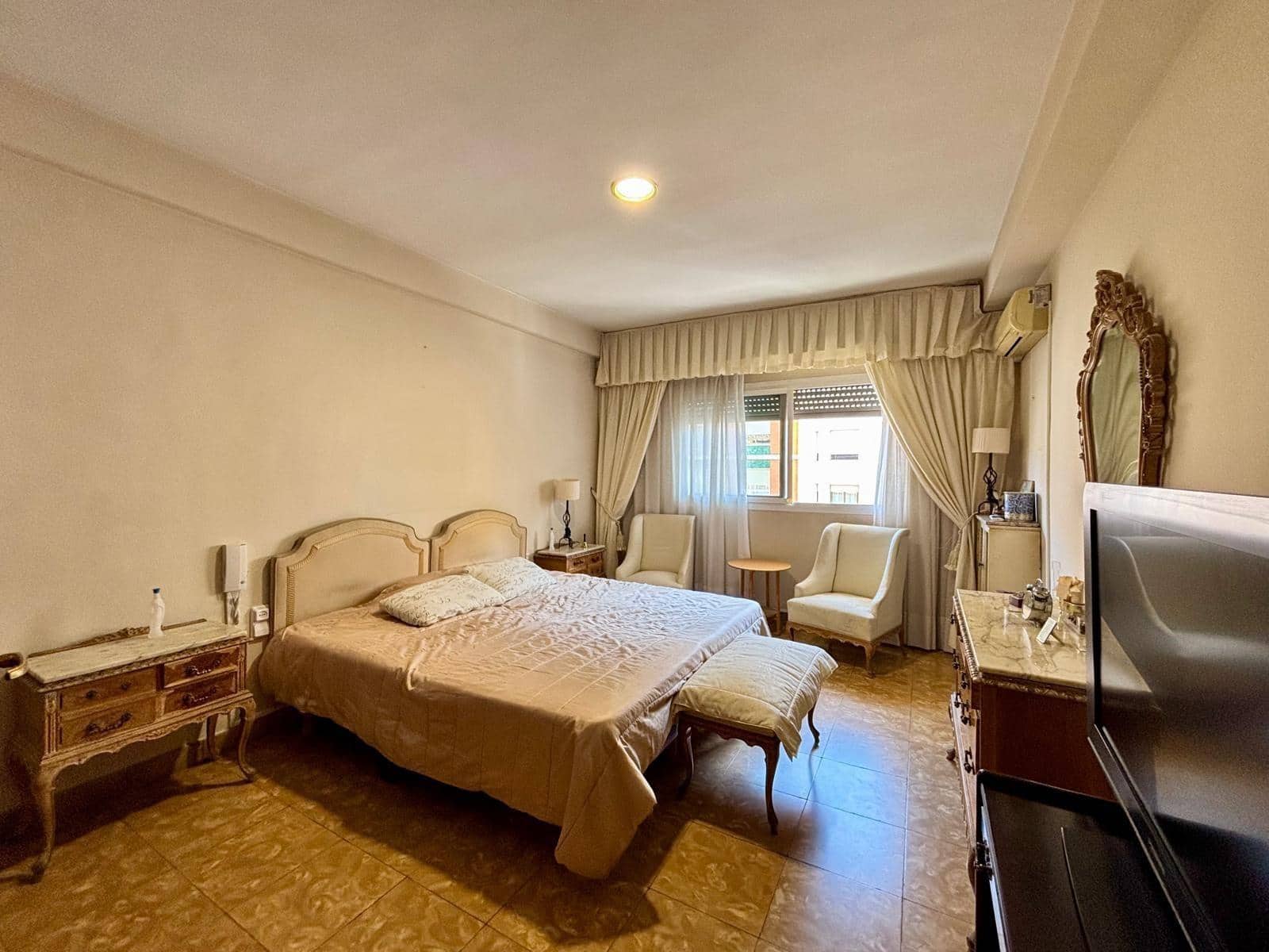 5 soveværelse Lejlighed til salg i Gandia med garage - € 209.900 (Ref: 9264419)