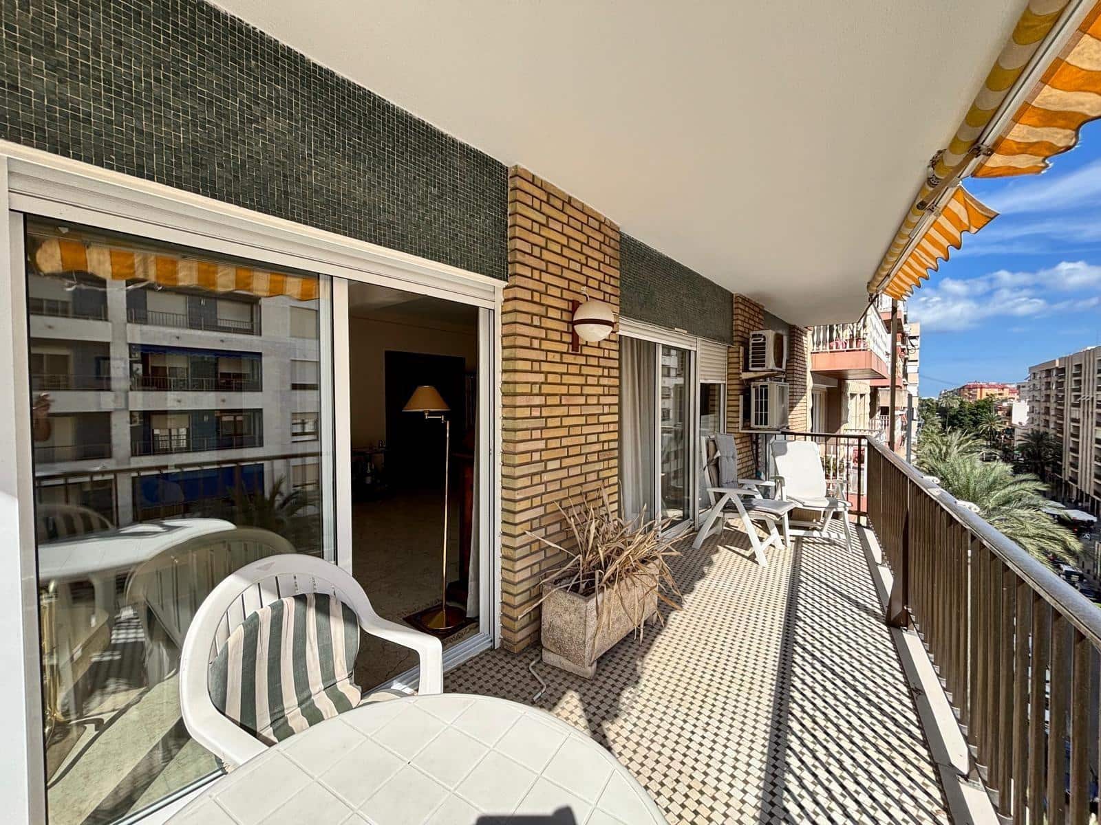 5 soveværelse Lejlighed til salg i Gandia med garage - € 209.900 (Ref: 9264419)