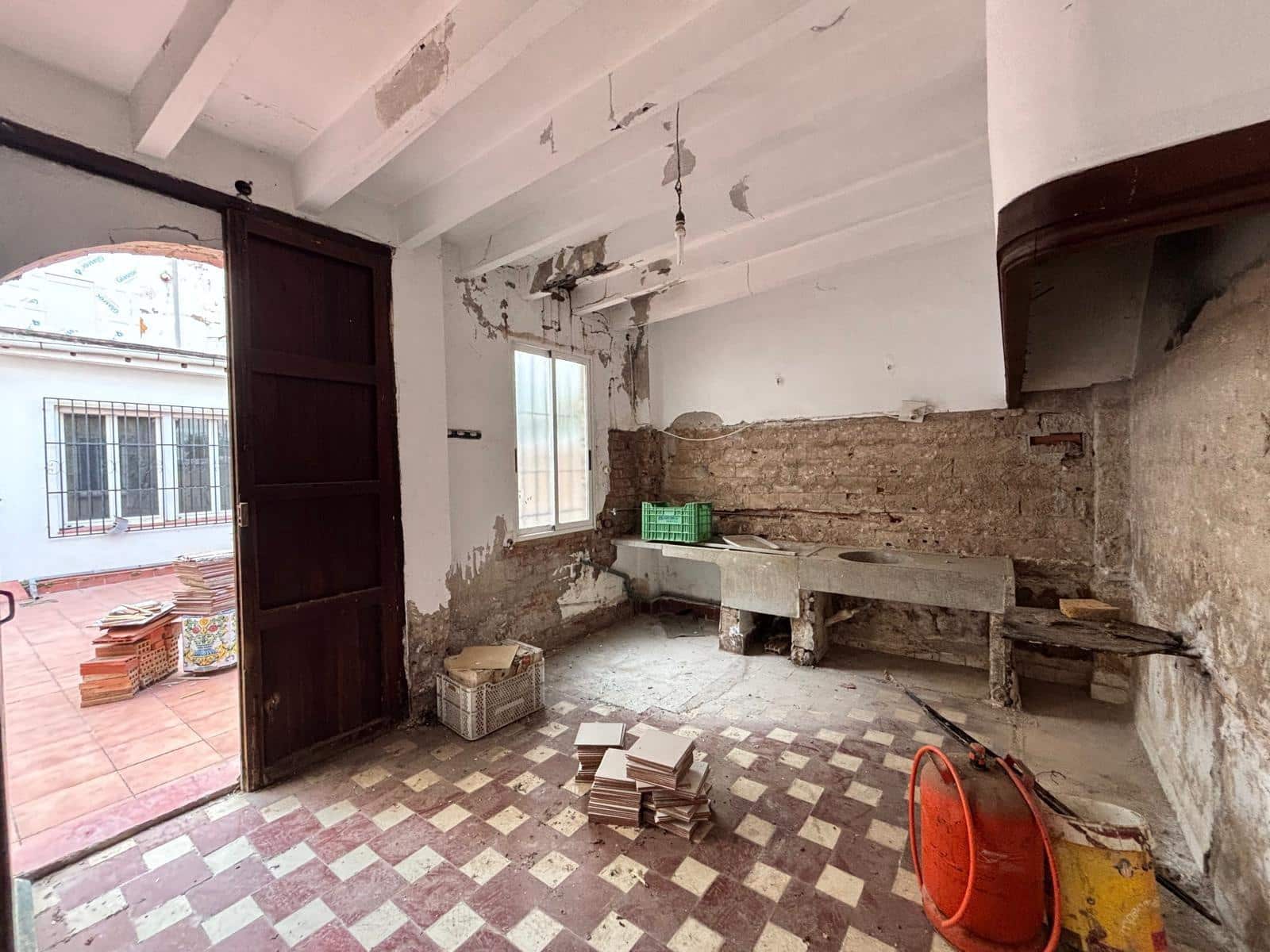 4 makuuhuone Asunto myytävänä paikassa Gandia - 186 000 € (Ref: 9269656)