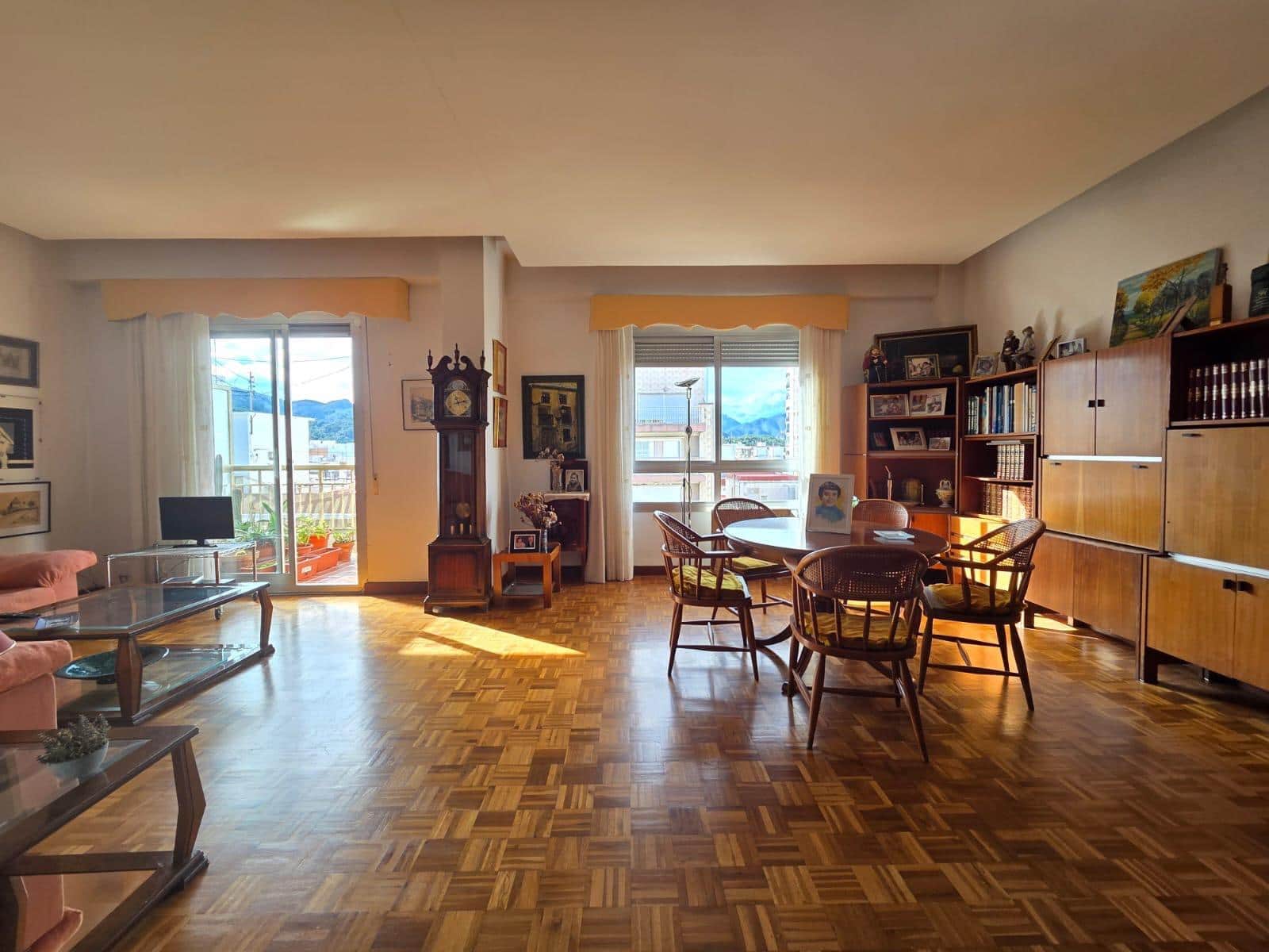 4 soverom Leilighet til salgs i Gandia - € 199 900 (Ref: 9276275)