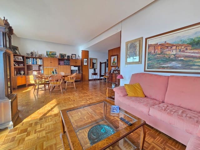 4 soverom Leilighet til salgs i Gandia - € 199 900 (Ref: 9276275)