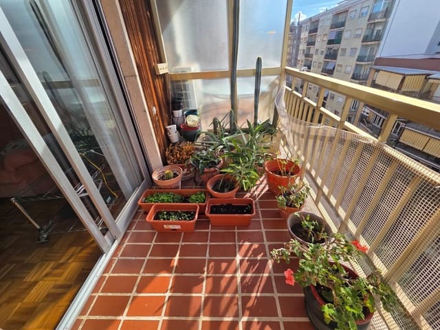 4 soverom Leilighet til salgs i Gandia - € 199 900 (Ref: 9276275)