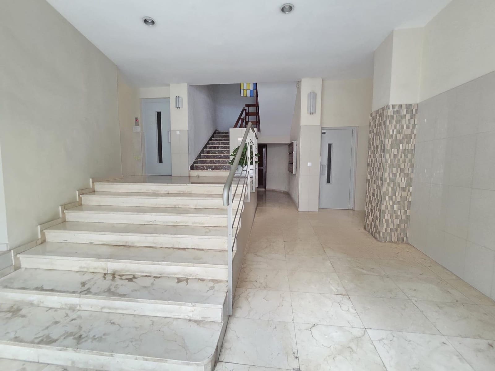 4 soverom Leilighet til salgs i Gandia - € 199 900 (Ref: 9276275)