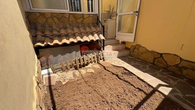 3 Zimmer Reihenhaus zu verkaufen in Gandia mit Garage - 253.000 € (Ref: 9310834)