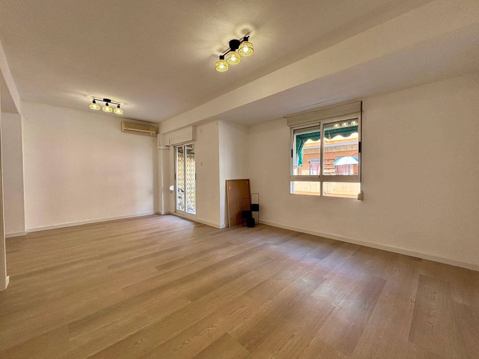 3 makuuhuone Asunto myytävänä paikassa Gandia - 139 000 € (Ref: 9341132)