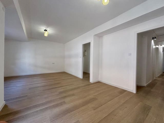 3 makuuhuone Asunto myytävänä paikassa Gandia - 139 000 € (Ref: 9341132)