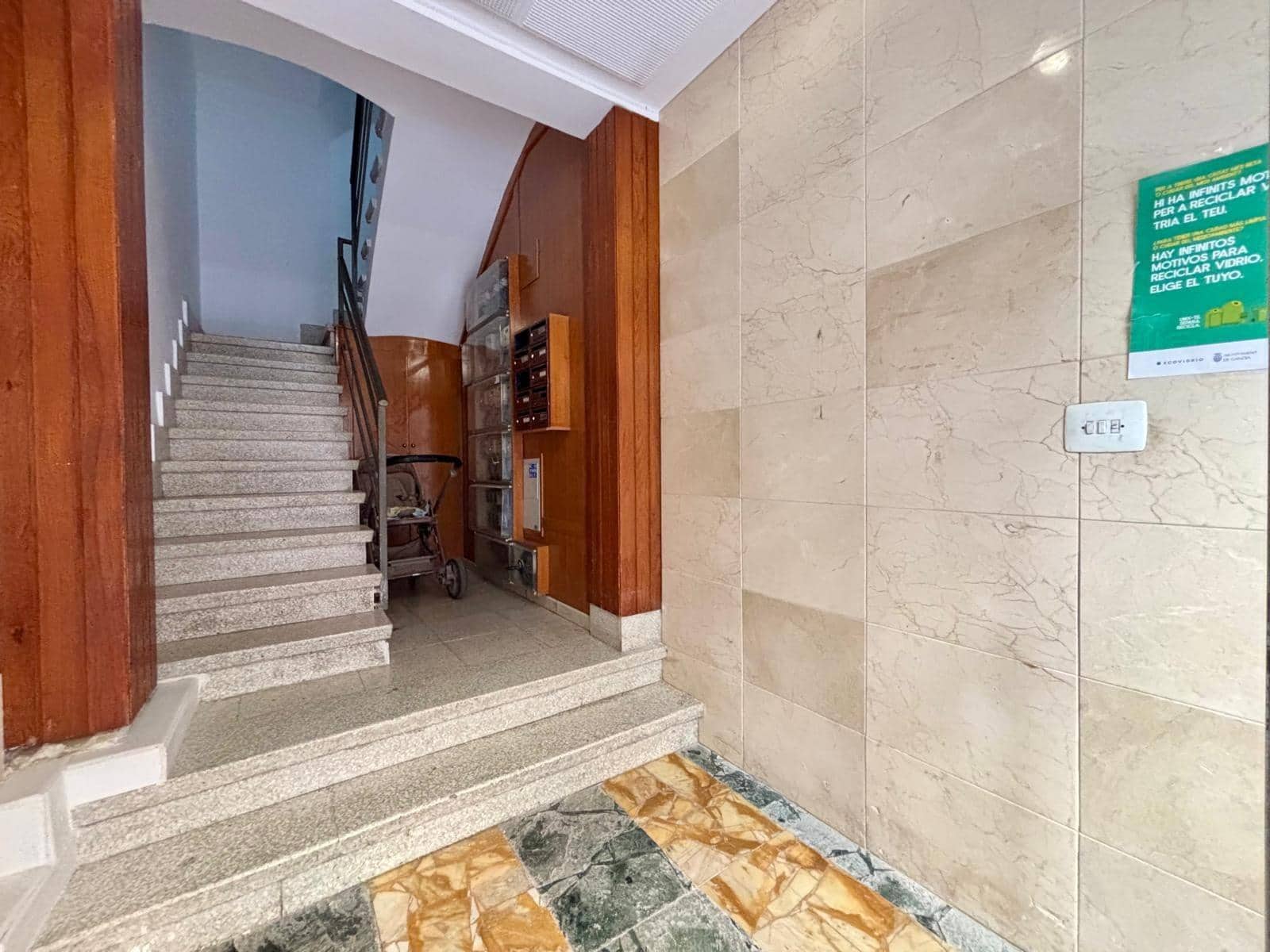 3 makuuhuone Asunto myytävänä paikassa Gandia - 139 000 € (Ref: 9341132)