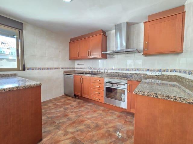 3 bedroom Terraced Villa for sale in Beniarjó with garage - € 219,000 (Ref: 9375272)