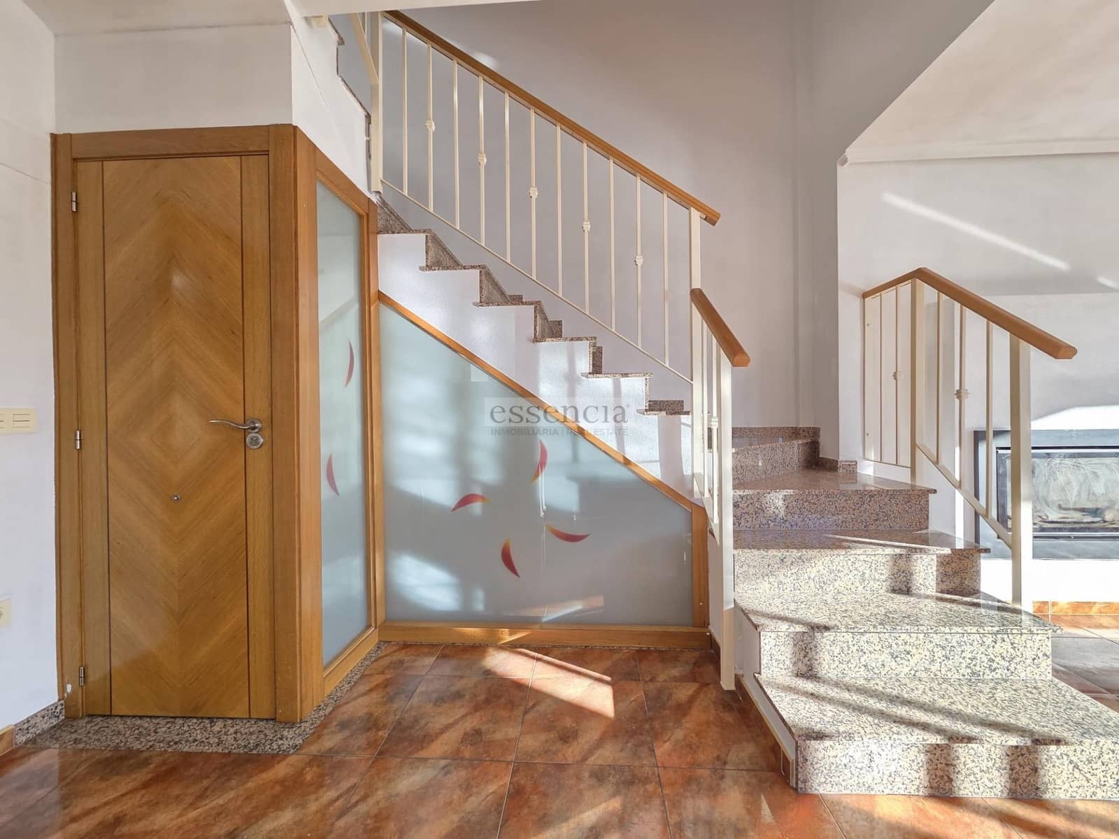 3 bedroom Terraced Villa for sale in Beniarjo with garage - € 219,000 (Ref: 9375272)