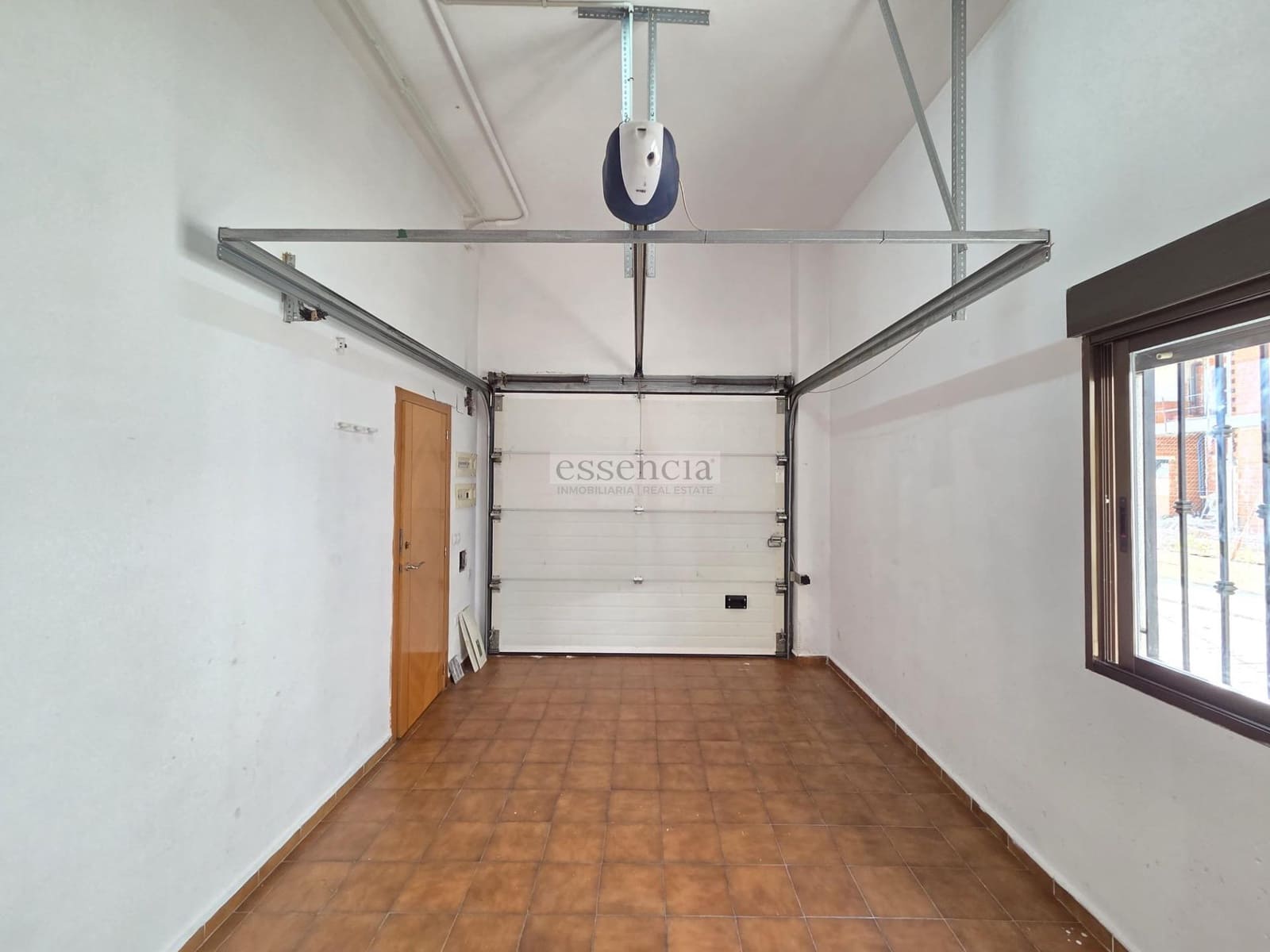 3 bedroom Terraced Villa for sale in Beniarjo with garage - € 219,000 (Ref: 9375272)