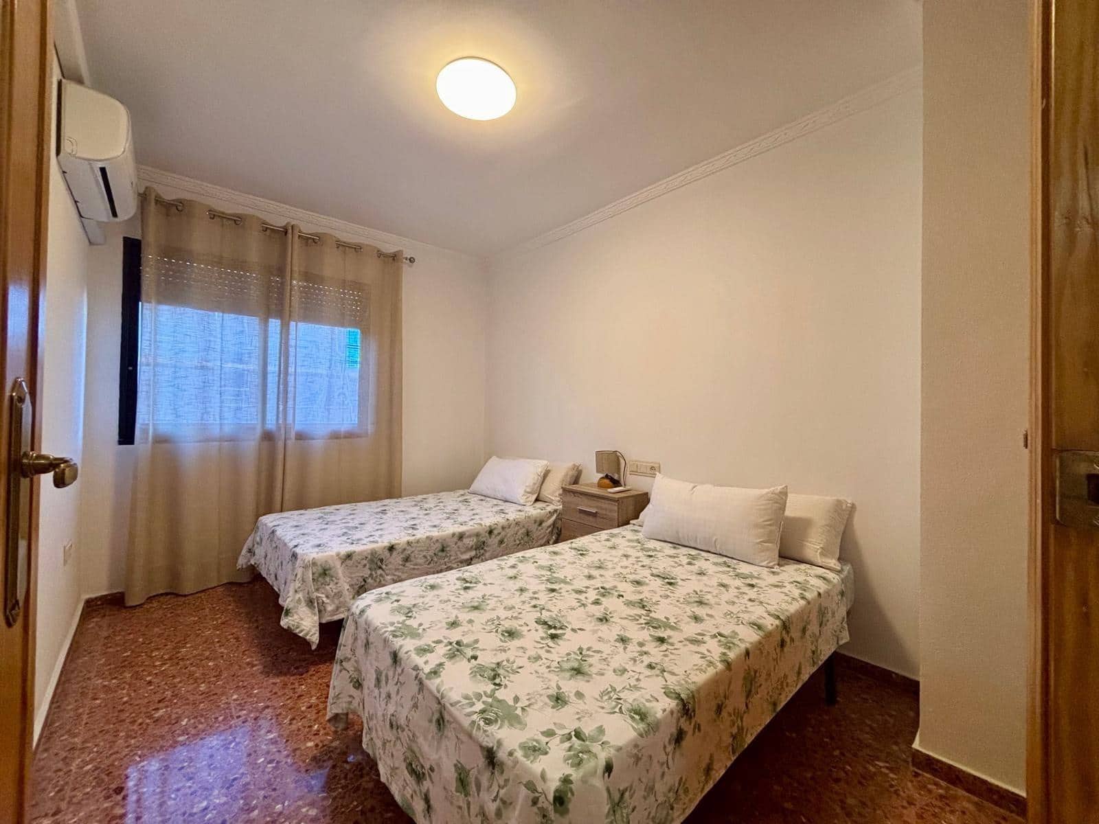 4 sovrum Lägenhet till salu i Gandia - 220 000 € (Ref: 9382779)