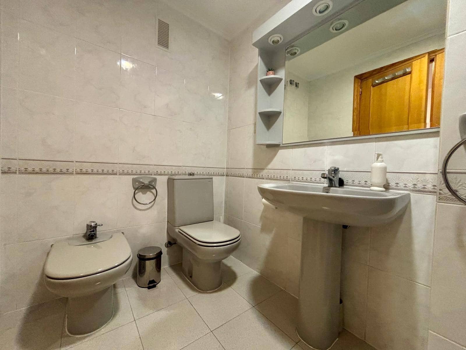 4 sovrum Lägenhet till salu i Gandia - 220 000 € (Ref: 9382779)