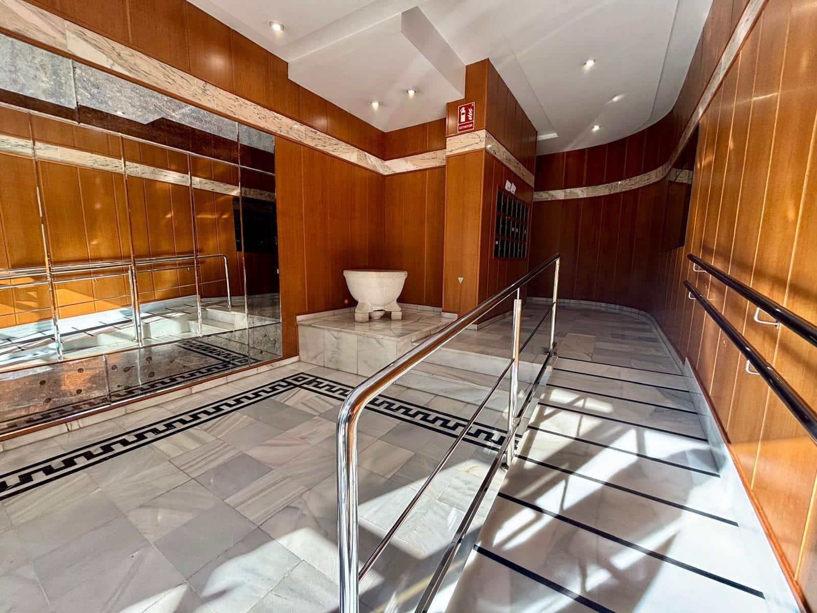 4 sovrum Lägenhet till salu i Gandia - 220 000 € (Ref: 9382779)