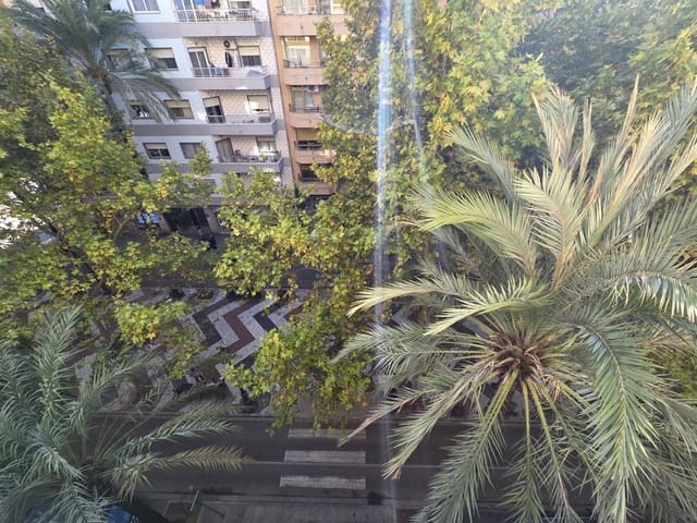 4 sovrum Lägenhet till salu i Gandia med garage - 249 900 € (Ref: 9382780)