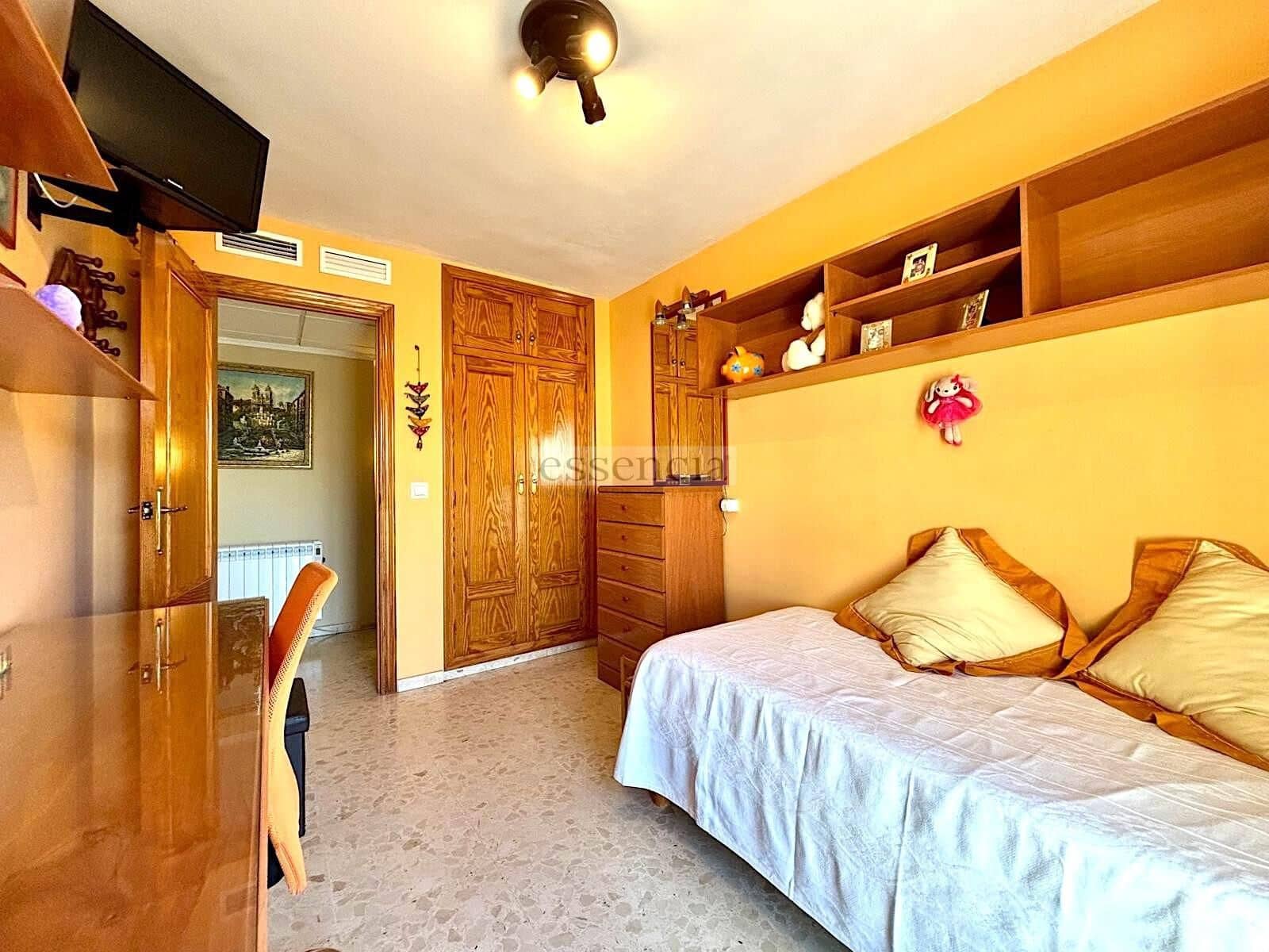 4 soverom Leilighet til salgs i Gandia med garasje - € 280 000 (Ref: 9385529)