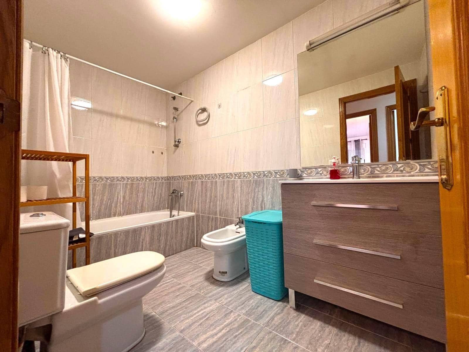 2 sypialnia Mieszkanie do wynajęcia w Gandia - 800 € (Ref: 9385530)