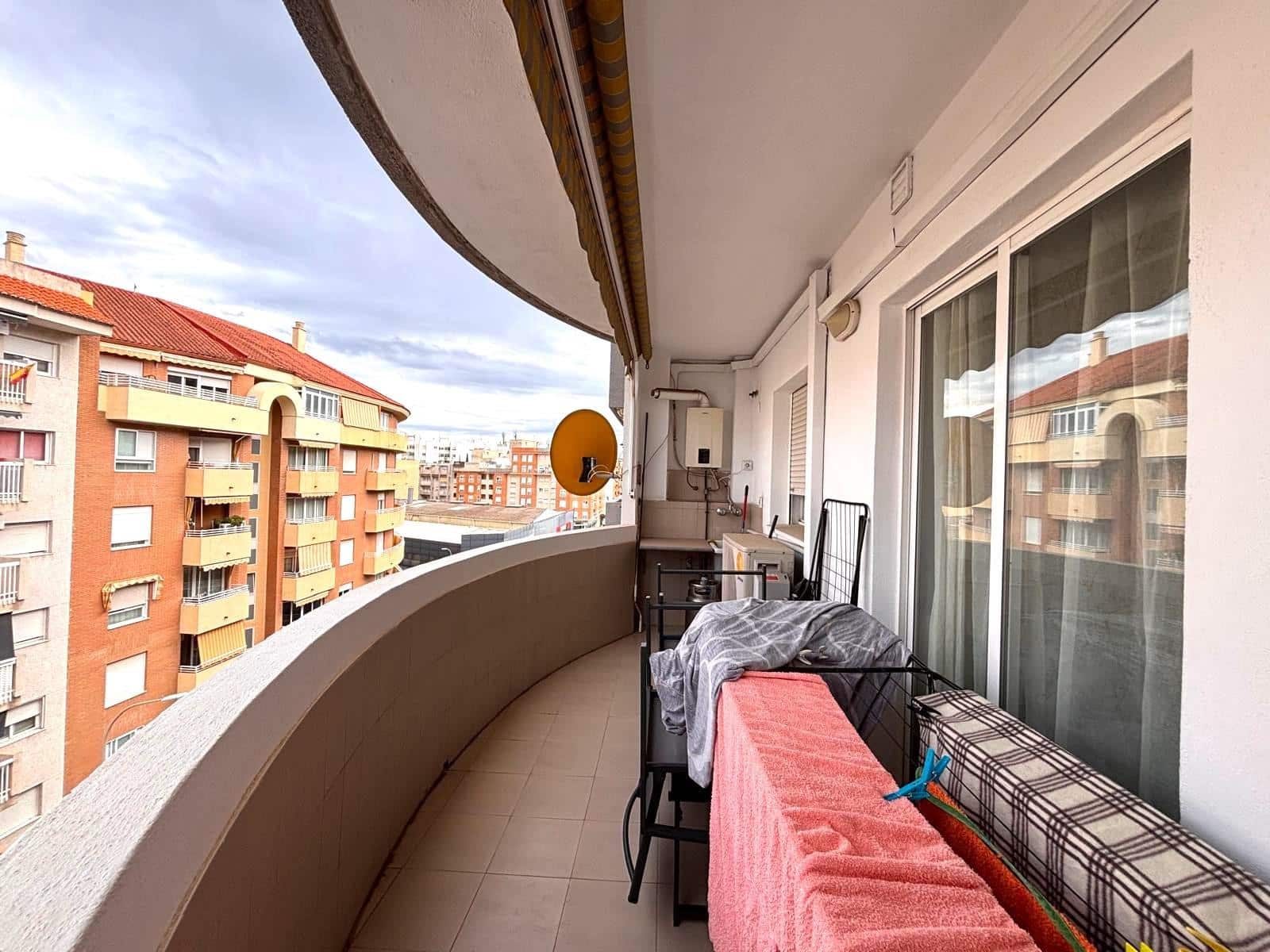 2 sypialnia Mieszkanie do wynajęcia w Gandia - 800 € (Ref: 9385530)