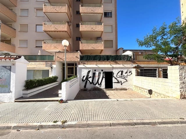 Commercieel te koop in Gandia - € 55.000 (Ref: 9400867)