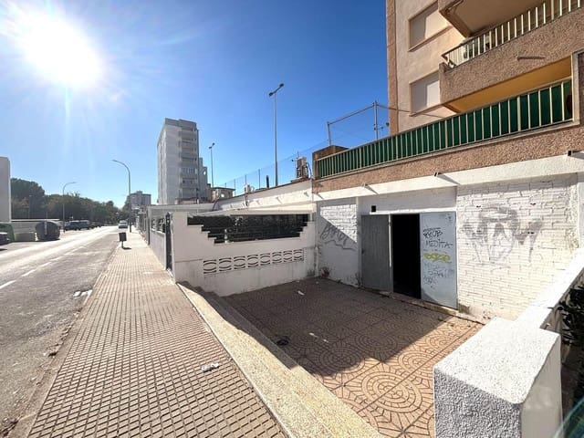 Commercieel te koop in Gandia - € 55.000 (Ref: 9400868)
